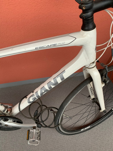 自転車　クロスバイク　ジャイアント　エスケープ