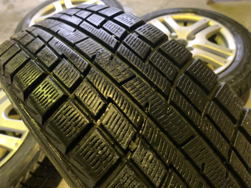 175/65R15スタッドレスタイヤアルミホイール4本中古品！