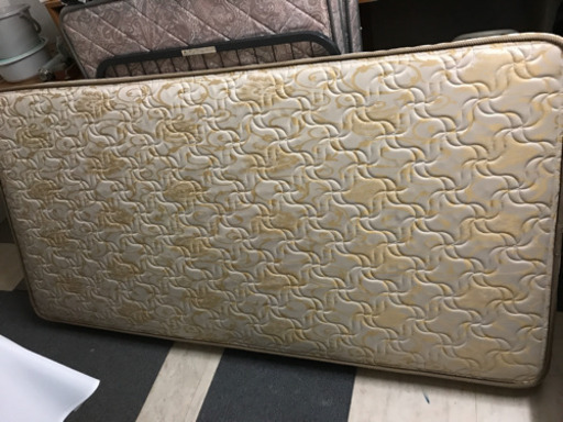 シングルマットレス美品