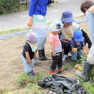保育士パート　小さな保育所で子どもと向き合える　短時間勤務可能　週３～４回OKの画像