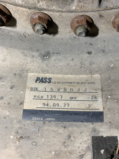 古いジープ などに　ホイールのみ4本