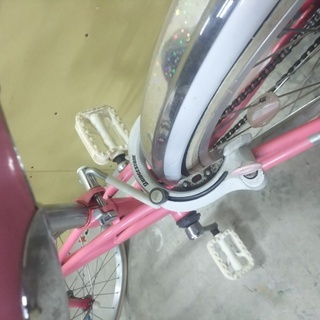 K177 子供用自転車 ピンク 女の子 ブリジストン ラビーナ 20インチ  鍵付き の画像