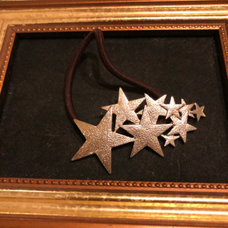 ゴールドスターヘアゴムの画像