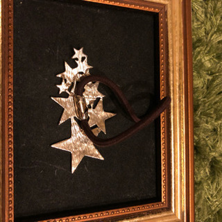 ゴールドスターヘアゴムの画像