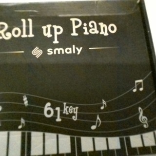 SMALY 電子ピアノ　ロールアップピアノ　６１鍵