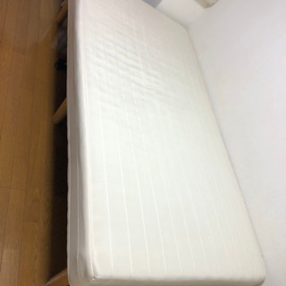 シングルベッド