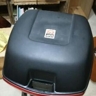 オートバイリヤバッグ（2）GIVI EN30Nの画像