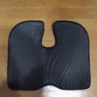 腰痛クッション 座布団