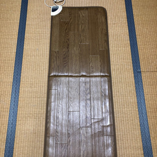 足もとホットカーペット