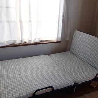シングル折畳みベッド　リクライニング付き　の画像