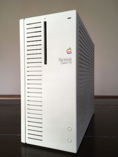 Macintosh Quadra 700 ＆ Apple Color Display ★値下げ