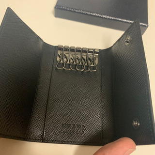 新品プラダキーケースの画像