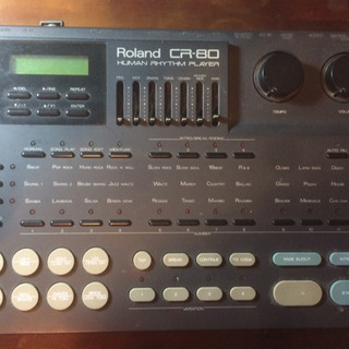 Roland cr-80リズムマシンの画像