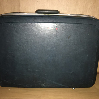 アンティークスーツケース　お店のディスプレイなどにの画像