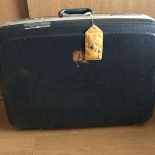 アンティークスーツケース　お店のディスプレイなどにの画像