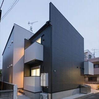 🉐初期費用５万円🙂築浅BT別デザイナーズ🏠新宿へ直通35分の相模...