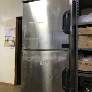 業務用冷蔵庫　福島工業　左開き