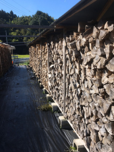 乾燥薪　　ナラ、クヌギ　薪ストーブ