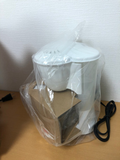コーヒーメーカー　5カップ　白　ホワイト　新品未使用