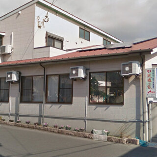 学歴・資格不問！介護スタッフ／正社員募集！