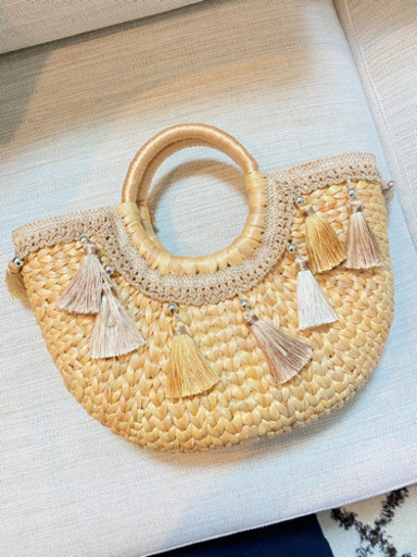 〈ベトナムのかごバッグ〉〈ハンドメイド〉〈正規店〉〈新品未使用〉