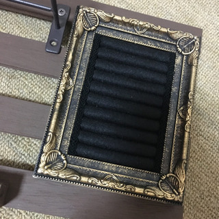 アクセサリーラックの画像