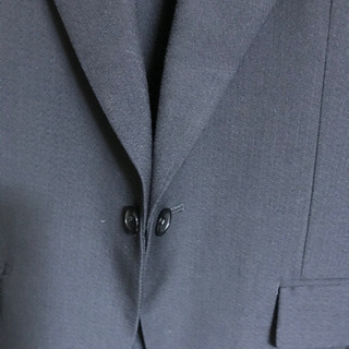 黒のジャケット