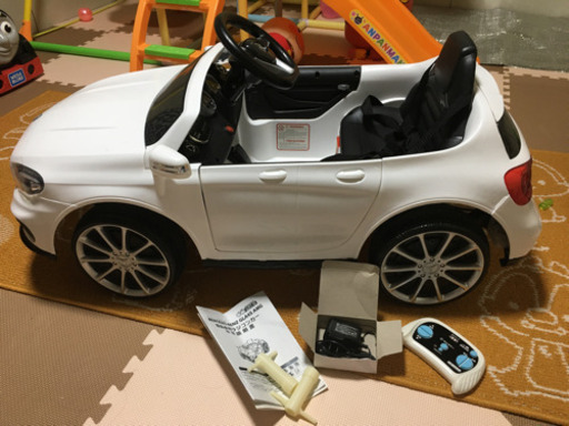 電動カー　ラジコンカー　乗用ラジコン　ベンツ　子供用　車のおもちゃ