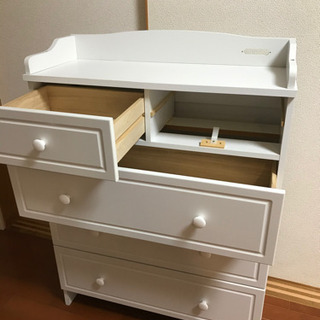 奥行30cm☆キャビネット　ホワイトの画像