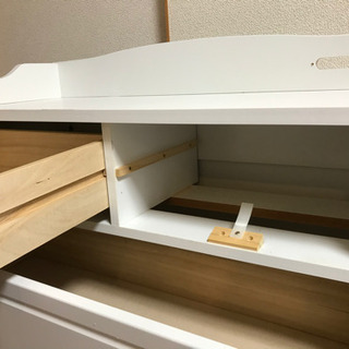 奥行30cm☆キャビネット　ホワイトの画像