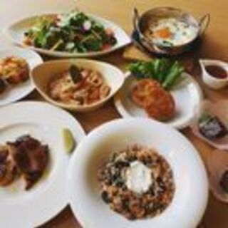 名取駅近く。ホールスタッフ募集中!!の画像