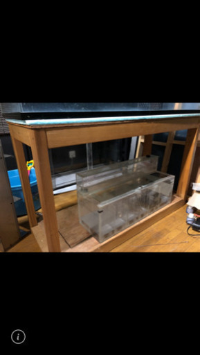 水槽、大型水槽、アクリル水槽、135x 60x50