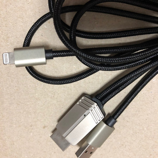 ライトニングHDMケーブルの画像