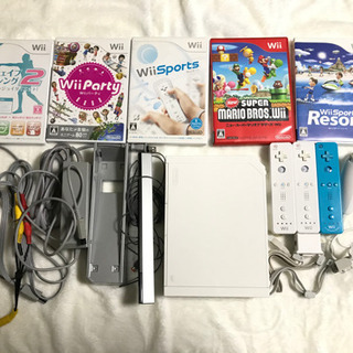 Wii本体+コントローラー3つ+ソフト5種類