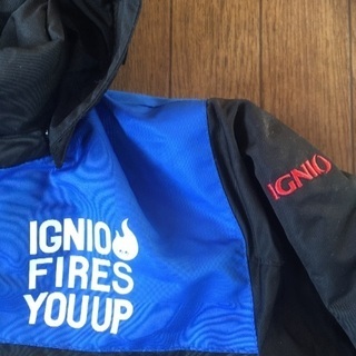 キッズスキーウェア　上下　　130の画像