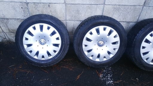 スタッドレス純正ホイールセット　フォルクスワーゲンポロ９N　185/60/14　DANLOP16年製