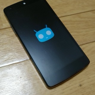 シムフリ― nexus5 16GB