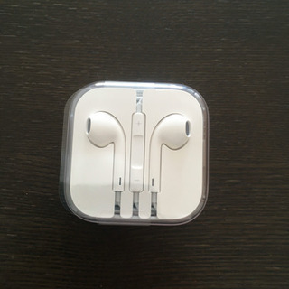【新品・送料込】Apple  iPhone 純正品 イヤホンの画像