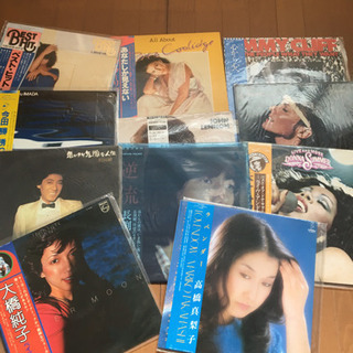 古いLPレコード、シングルレコードの画像