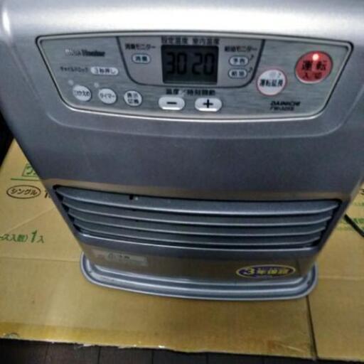 ファンヒータージャック品扱いで　箱付き