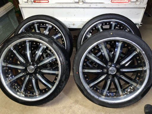 タイヤ ホイール4本セット  20インチ