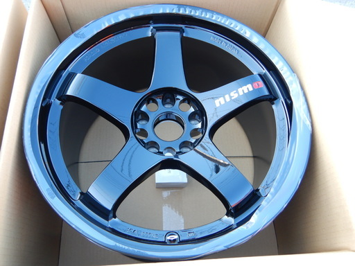 新品！ニスモＬＭＧＴ４大森ファクトリー　10.5Ｊ　18インチ　4本　ＧＴＲ用