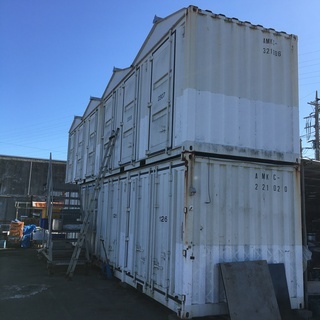 倉庫　保管　コンテナ　20フィートコンテナ　改造品　４本分