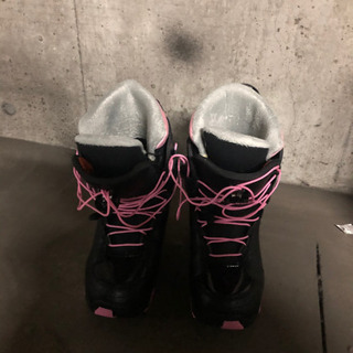 スノーボードシューズセットの画像