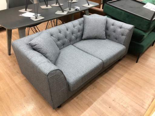 2人掛けソファ　アンティーク風　クッション付き【展示品★美品】