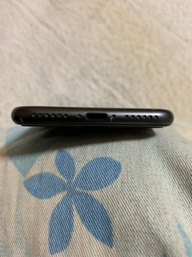【ガラスフィルム2枚+ケース5個】SIMフリー  iPhone8 64GB