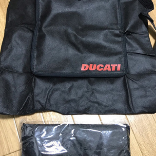 ドゥカティ DUCATI 折りたたみリュック