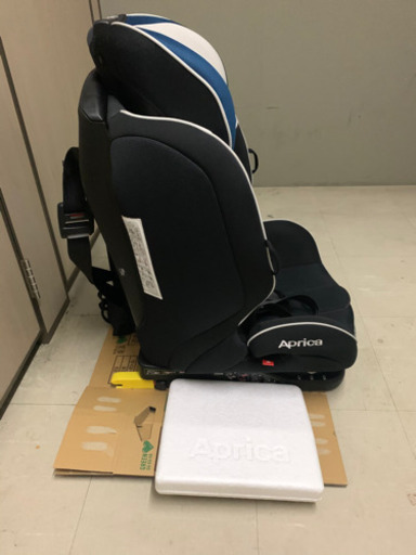 チャイルドシート　アップリカ　フォームフィット　ネイビー　ISOFIX