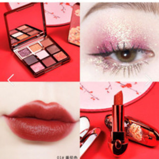 アイシャドウとリップセット
