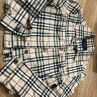 Burberryジャケットの画像